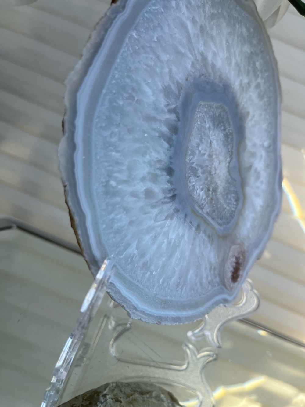 Brazilian Agate Slab – Collector’s Specimen - Picture 6 of 13